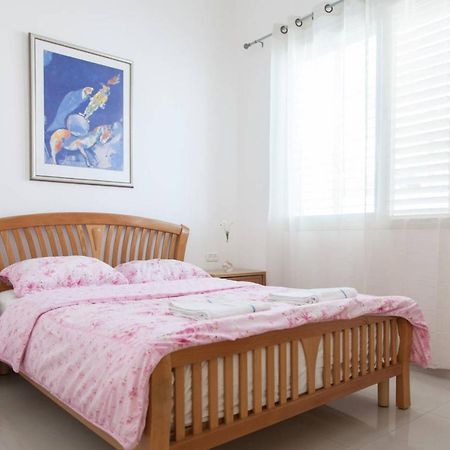 Alona'S Apartments Хайфа Экстерьер фото