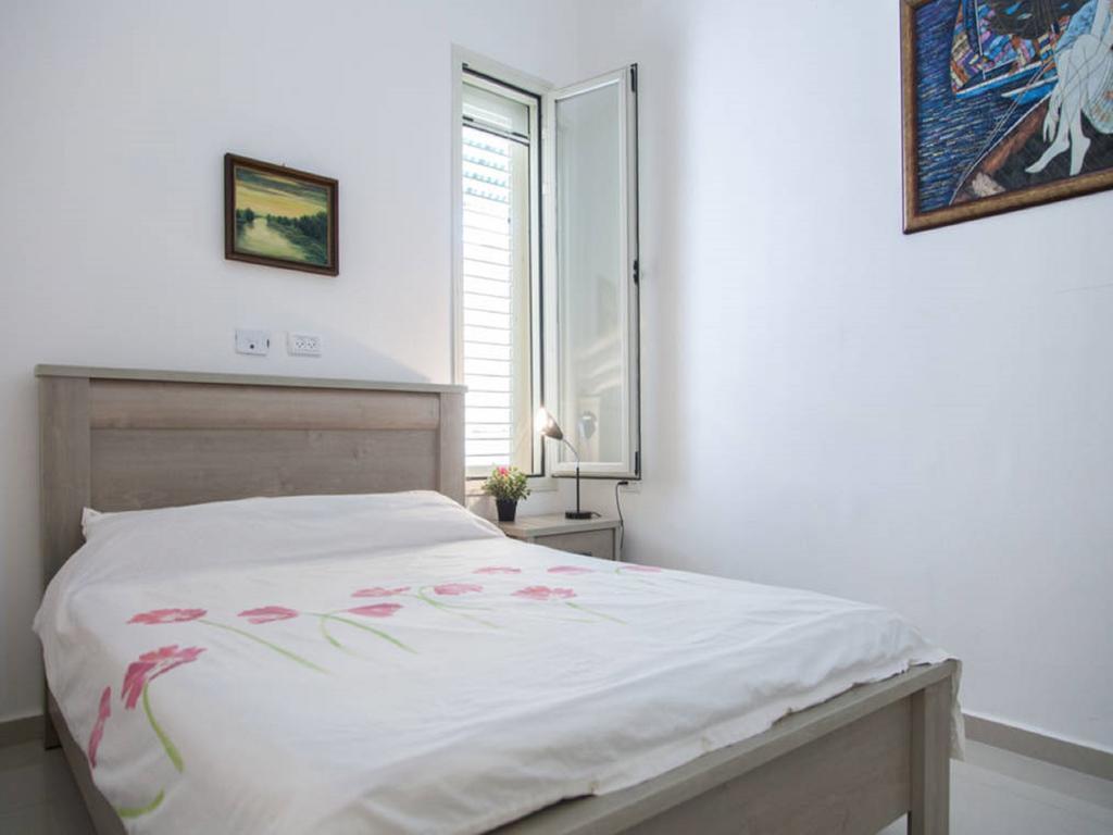 Alona'S Apartments Хайфа Экстерьер фото