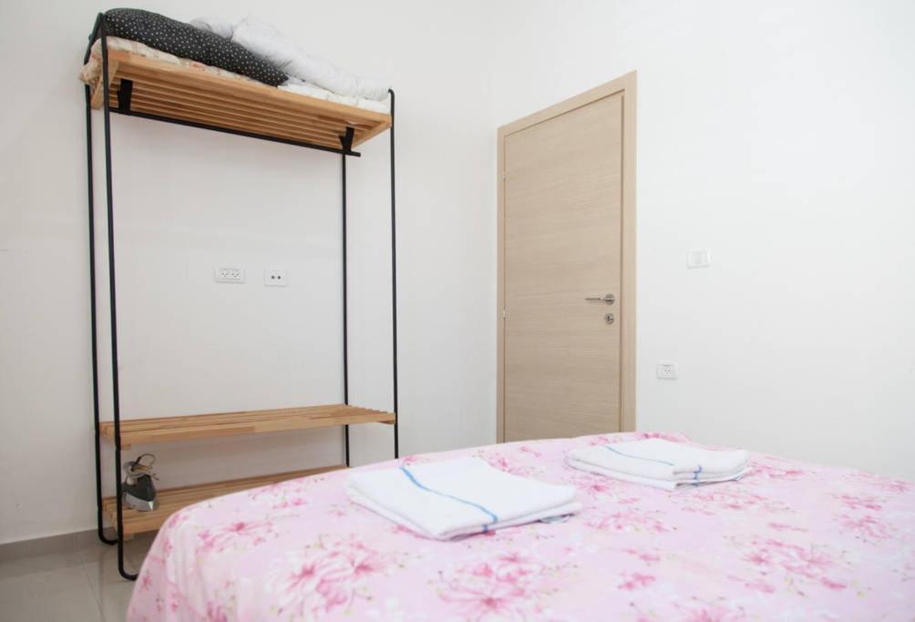 Alona'S Apartments Хайфа Экстерьер фото